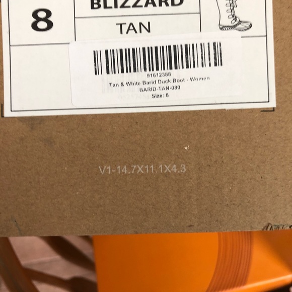 Suede Boots - Picture 7 of 8